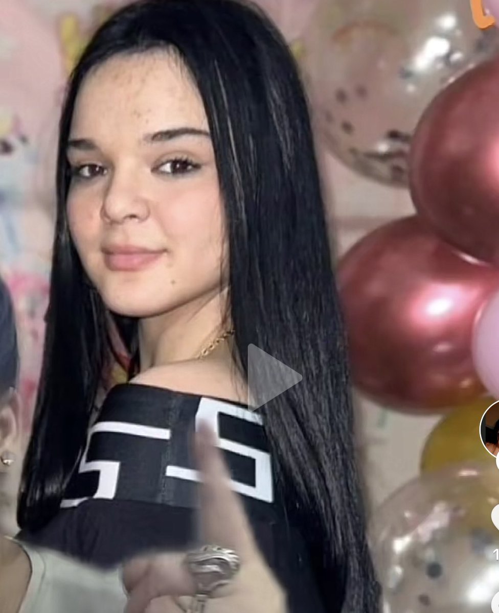 dukleinefotze's tweet photo. Ovo je dete od Nede koja snima za tiktok. Molim vas serujte u sto vecem broju, na drugoj slici imate brojeve na koje mozete da se obratite ukoliko je vidite ili imate neku informaciju. #caosvima #novisad #srbija #tagzivota https://t.co/ZE6m61UQMF