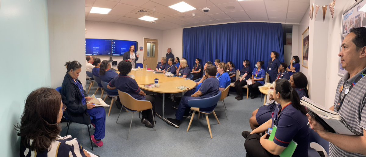 Nurses & midwives learn through story telling & sharing their experiences- this week we were honoured to welcome Kathy Easter from @RWJF to share how @Magnet4Europe can make a difference for us & those we care for. @ChelwestFT @ChelwestRD @CathyHillTW @ShandStevenson @JaneEBall