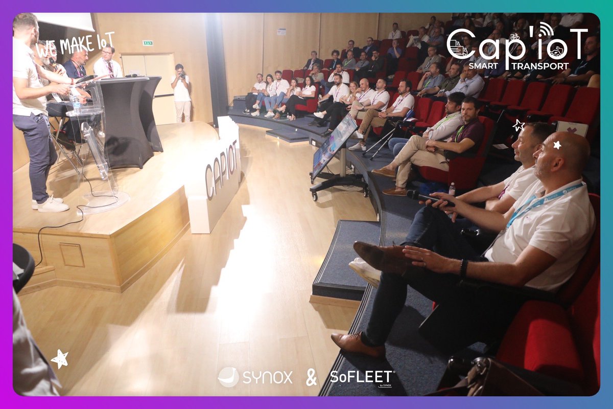 SynoxLive's tweet photo. Ultime moment pour poser vos questions, après il sera trop tard ! 😱 Qui dit dernière table ronde, dit : dernière occasion de tenter de remporter des cadeaux 😮 Alors à vos votes sur l'appli Cap'IoT (psst le QRcode est sur votre badge) #CapIoT2023 🚀 https://t.co/erXJFzCs6d