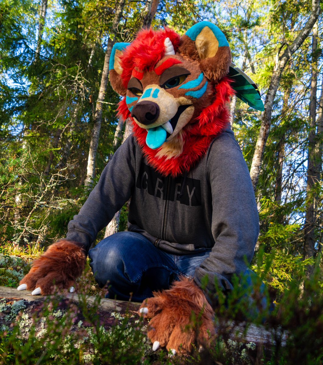 CaveDert's tweet photo. 🦴About My Fursona🦴

Name: Dert
Gender: Male (He/Him)
Species: Prehistoric Semi-Monster Cave Hyena
Favorite colour: Light blue💙
Main: One and only!
Weird fact: Snaggle-tooth based on my own!
Best quality: Colorful but not in a crazy way!
Would i sell him: No chance, Heeeell no! https://t.co/bHno71QTSf