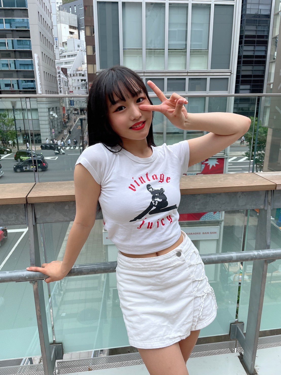 市居わこ わこからのお知らせ🎞️ 2024年春公開予定、映画『黒猫先生』に 出演させていただきます🐈‍⬛  映画初出演、今からドキドキ😳 全力で頑張るので応援して頂けると とてもうれしいです😌 #市居わこ #黒猫先生 #blossomgarden  #スタマガフィール https ...