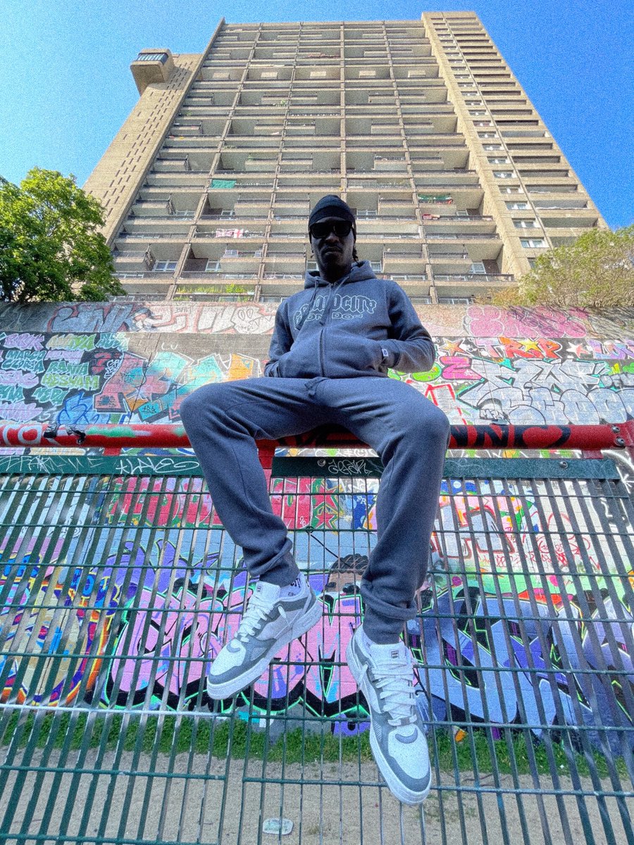 GrindCityLdn's tweet photo. WEBSITE IS NOW LIVE!
GUNMETAL TRACKY + CLASSIC SKITTLES HOODIE DROPPED. https://t.co/wjsyfFhUxx