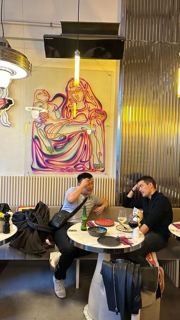 EnisHulli's tweet photo. 🏖️Had our @500ee  pre-Summer Founder Dinner in Istanbul. We've been actively throwing Founder Dinners across Budapest, Zagreb, Belgrade, Warsaw, Tallinn, Riga, Athens, and Sofia over the past 2 months!

🐚Amazing to see how the portfolio is evolving with founders from 🇹🇷Turkiye, 🇷🇴Romania, 🇵🇱Poland,🇪🇪Estonia, 🇭🇺Hungary, 🇭🇷Croatia, 🇬🇧UK and the 🇺🇸US. We are truly building bridges across 𝐄𝐦𝐞𝐫𝐠𝐢𝐧𝐠 𝐄𝐮𝐫𝐨𝐩𝐞 and stitching ecosystems to the US.

🌊What's to come?
🐬A stronger push to increase awareness and elevate the brand across 𝐄𝐦𝐞𝐫𝐠𝐢𝐧𝐠 𝐄𝐮𝐫𝐨𝐩𝐞
🐟Continue doing one investment a month, minimum
🏊Spread the team throughout the region
🤽Bring international investors to join follow-ons, shooting for half the portfolio until the EOY
⛵Put more 500 Emerging Europe stickers everywhere😉
