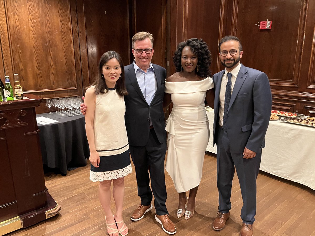 ShashankSinhaMD's tweet photo. Super proud of ⁦@InovaCVfellows⁩ ⁦@IHVInews⁩ Wonderful to see them thriving &amp; wishing them well on journeys ahead ⁦@RaghavG_MD⁩ (⁦@BWHIntCard⁩) ⁦@qian_xiaoxiao⁩ (⁦@BrighamWomens⁩ #EP) ⁦@ArabaOSIII⁩ (⁦@UNC⁩ #Intv) ⁦@coconnormd https://t.co/ne2tKDblYa