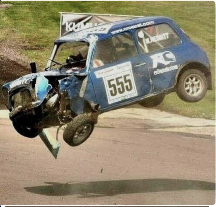 LincsMiniOwners's tweet photo. Butt Cheek clenching moments! Absolutely Crazy. #RallyCar #Mini #MiniRally https://t.co/b2xiWW0XJQ