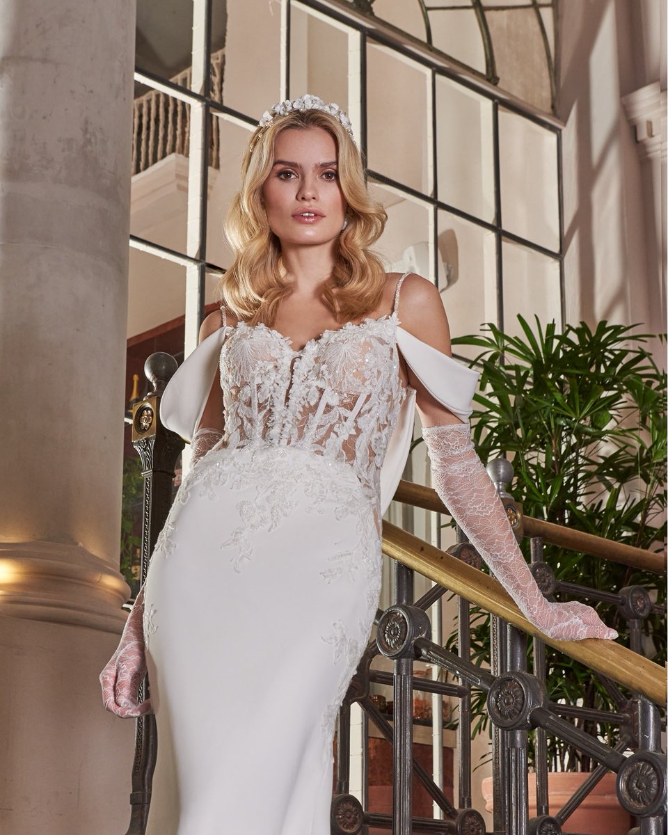 CORENLIA JAMES | JOSEPHINE SCOTT

Our Eliza glove pairs perfectly with the Valentina dress from josephinescottlondon 
-
-
-
-
-
#corneliajames #cj #weddinggloves
#bridalfashionstylist #londonweddi...
instagram.com/p/CtRFxx7oUVb/