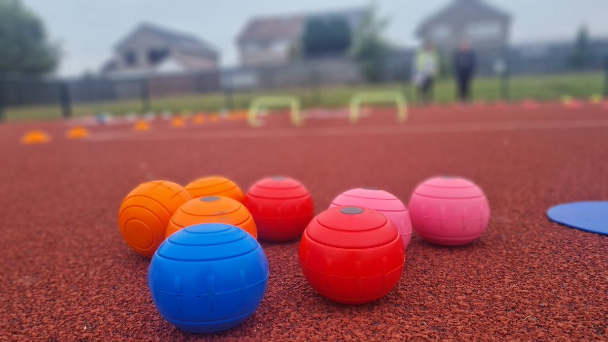 CaraJ_ASC's tweet photo. Thank you to all our local club links @springburnharrs @WoodileeC @projudoglasgow for making @HarestanesPS  sports morning so much fun!

Great to all the pupils taking on new challenges 😁
#activeschools #clublinks     @EDActiveSchools https://t.co/EyIBNAxwoH
