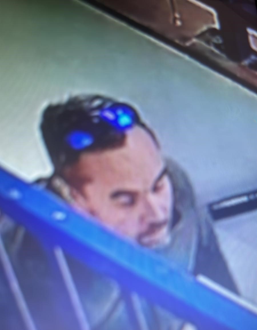 RGPolice's tweet photo. Do you recognise this man?

We would like to speak to him in connection with an  iPhone 13 which was stolen from the GASA changing rooms between 1030 and 1100 on Sat 20 May. 

If you have any info, please call us on 72500 or online at https://t.co/0iTbe8tftO

#Gibraltar #Police https://t.co/suhxODg2jK