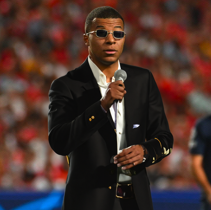 TalkMyFootball's tweet photo. 8. Mbappé n'a pas pris la grosse tête MAIS https://t.co/WnYvK5mX5r
