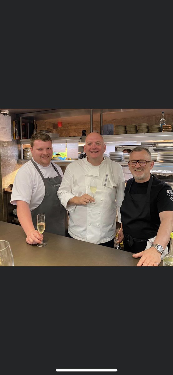 Awesome night cooking with @ElGatoNegroFood thank you chef and all the team and the guests that make it happen @EstrellaDammUK @Top50Gastropubs Bosh 💪💪💪💪💪