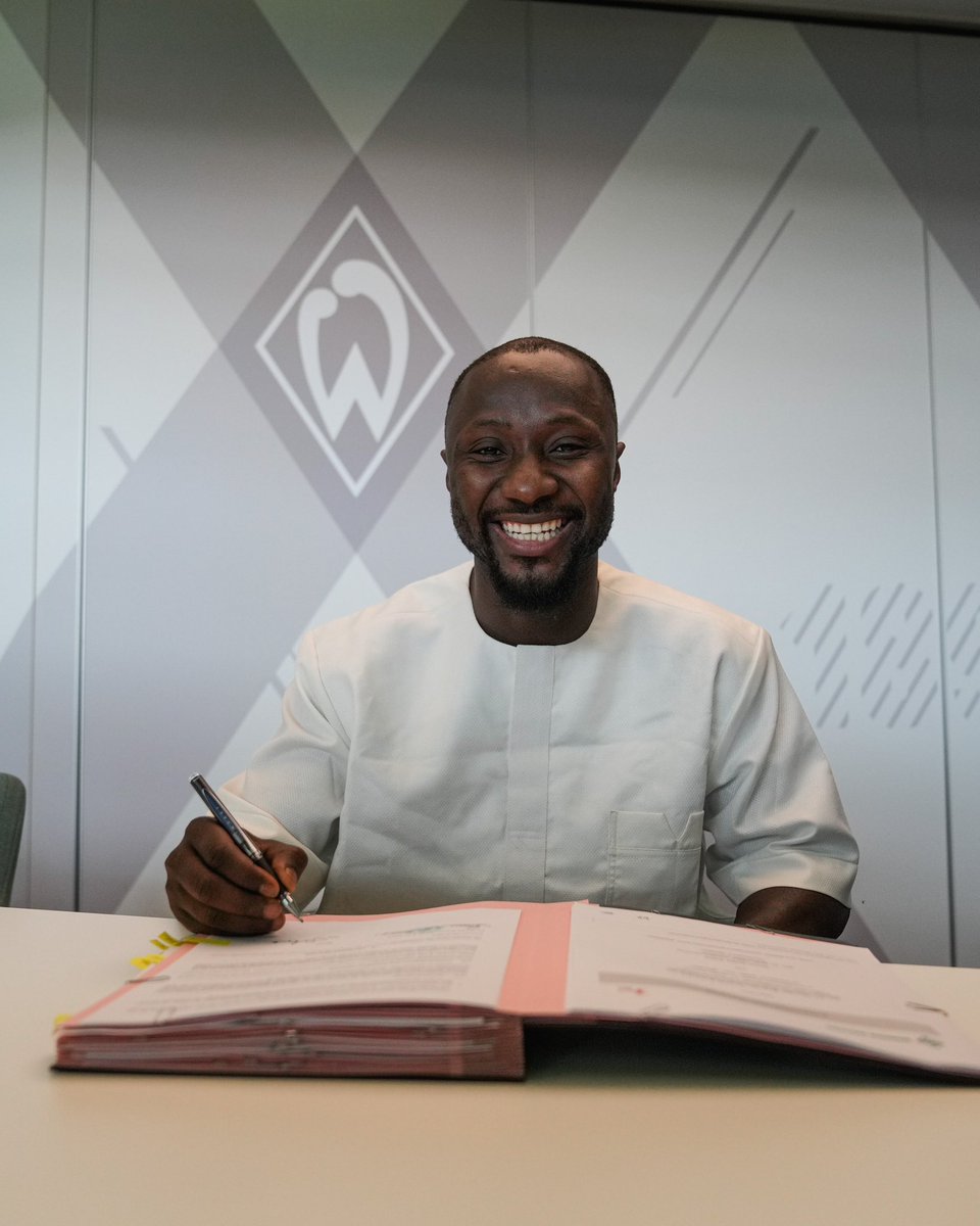 Official, completed. Naby Keita is new Werder Bremen player on free deal! 🟢🤝🏻 #WerderBremen