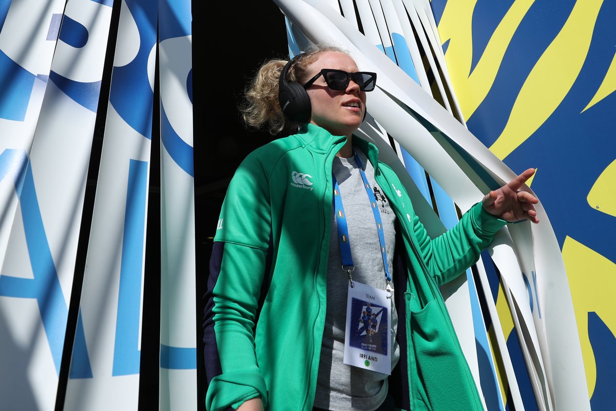 ☀️ Opening the curtains to another beautiful day of sunshine like <a href="/Vicky_irwin/">Vicky Irwin</a> 😎

#TikTokW6N <a href="/IrishRugby/">Irish Rugby</a>