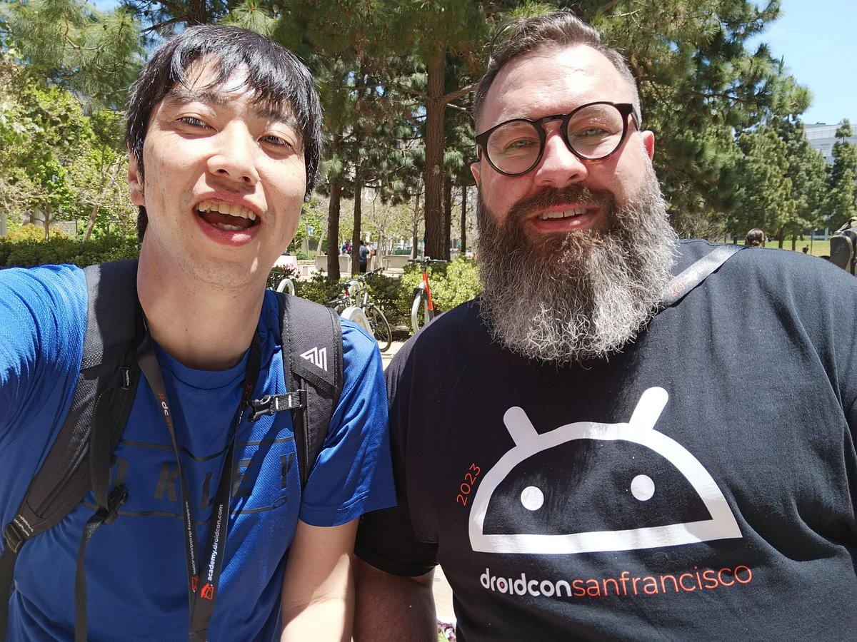 korodroid's tweet photo. Selfie with @fawson_greg . Honored to meet you in person. Enjoyed talking about technology and Japan🇯🇵, and so on.
#droidconSF #dcsf23 @droidconSF @droidcon https://t.co/KvTFHMY50a
