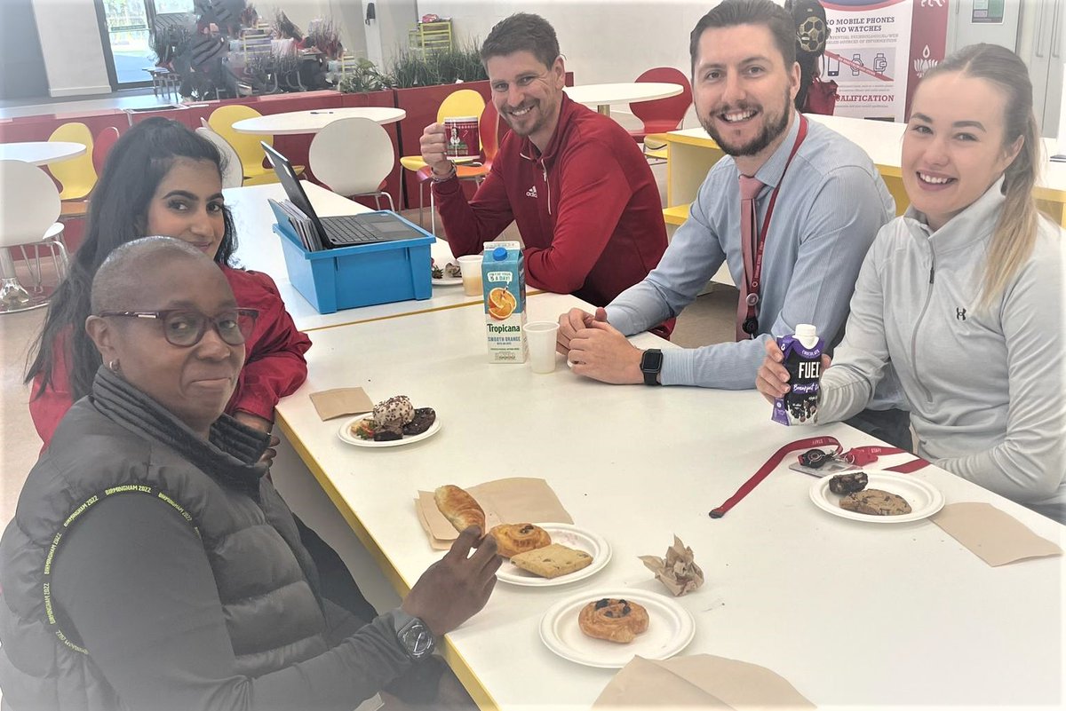 Starbank School tweet media