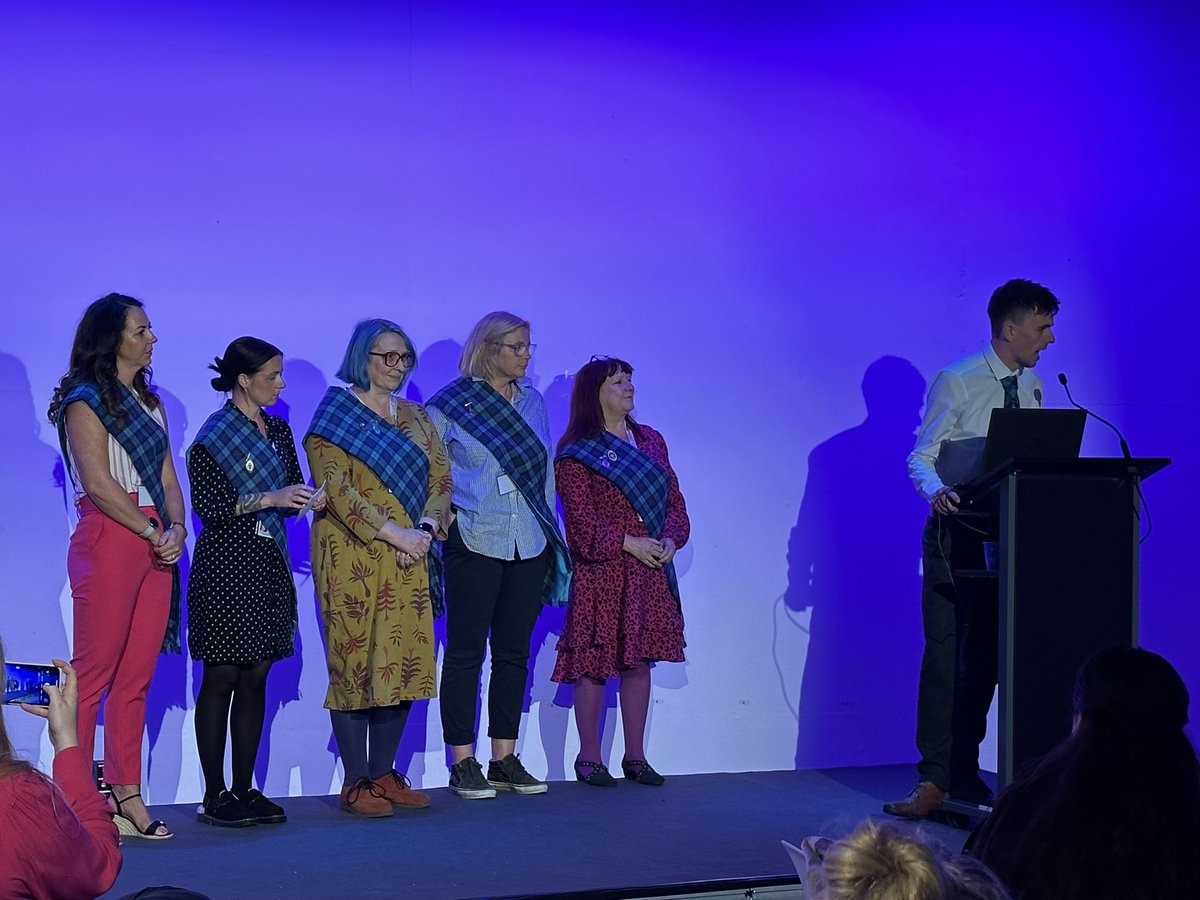 SLDNN (@sldnn6) on Twitter photo <a href="/QNI_Scotland/">QNIS</a> sharing the fantastic “Think Could” project and giving some background on their leadership journey <a href="/jamieson_cat/">Cat Jamieson</a> <a href="/heatherduff19/">Heather Duff QN</a> <a href="/CaroleM1811/">Carole Morrow</a> <a href="/Craig_268/">Craig Bell QN</a> <a href="/xzoelightbodyx/">Zoe Lightbody</a> <a href="/rachelgardine16/">Rachel Gardiner QN</a> <a href="/KarenLa48146485/">Karen Laing</a> <a href="/KerryLDNurse93/">Kerry Anderson QN</a> #SLDNN23 #FutureDirections23 <a href="/QNI_Scotland/">QNIS</a> sharing the fantastic “Think Could” project and giving some background on their leadership journey <a href="/jamieson_cat/">Cat Jamieson</a> <a href="/heatherduff19/">Heather Duff QN</a> <a href="/CaroleM1811/">Carole Morrow</a> <a href="/Craig_268/">Craig Bell QN</a> <a href="/xzoelightbodyx/">Zoe Lightbody</a> <a href="/rachelgardine16/">Rachel Gardiner QN</a> <a href="/KarenLa48146485/">Karen Laing</a> <a href="/KerryLDNurse93/">Kerry Anderson QN</a> #SLDNN23 #FutureDirections23