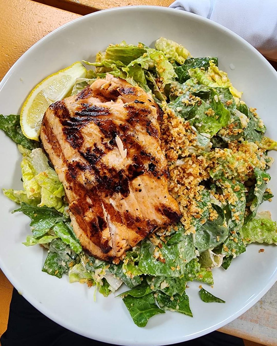 Working lunch.  Spicy Cesar Salad with Salmon!  #houstonrealtor #houstonrealestate  #listingagent #listingexpert #buyersagent #buyerswanted #seattleagent