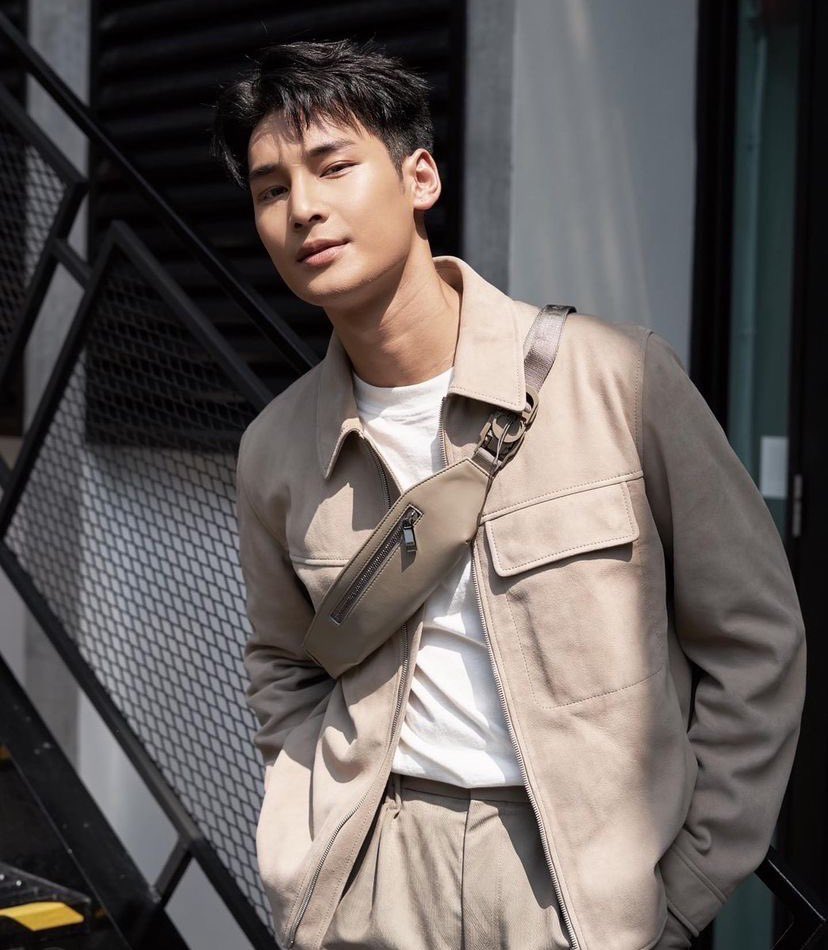 ShanShan_ML's tweet photo. Apo ING 📷——

How handsome! I'm going to faint~🫠

 @Nnattawin1 #Nnattawin https://t.co/EElUykKCXN