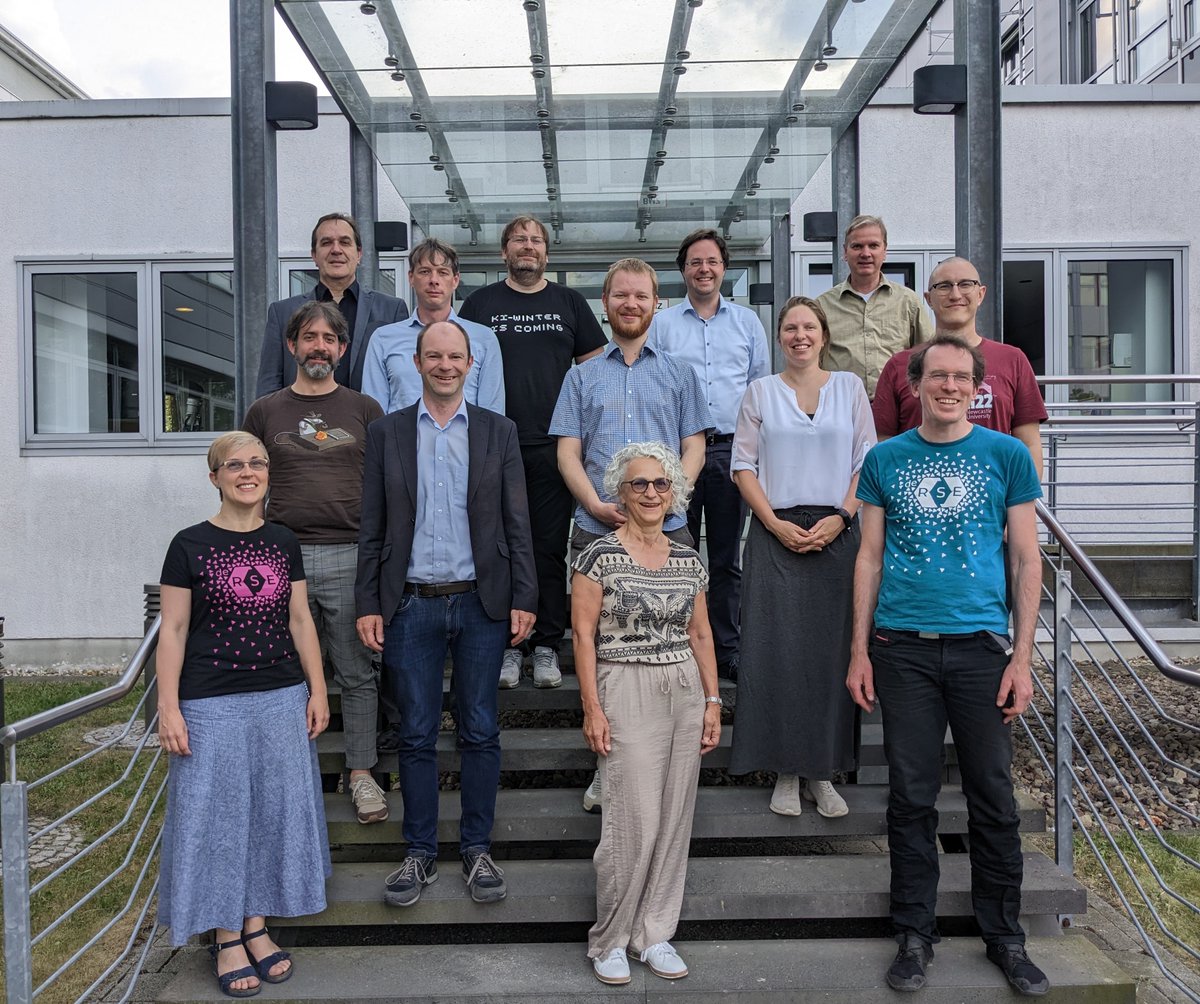 de-RSE - Gesellschaft für Forschungssoftware (@rse_de) on Twitter photo News‼️ <a href="/informatikradar/">Gesellschaft für Informatik e.V.</a> & <a href="/RSE_de/">de-RSE - Gesellschaft für Forschungssoftware</a> did set up a common RSE special interest group.
Interfacing computer science and #RSEng on research, events and more! 🤝
Members pictured are from <a href="/helmholtz_en/">HelmholtzAssociation</a>, <a href="/HRK_aktuell/">Hochschulrektorenkonferenz (HRK)</a>, <a href="/LeibnizWGL/">Leibniz-Gemeinschaft</a> & <a href="/maxplanckpress/">Max Planck Society</a>
Meeting hosted by @DLR_software👌 News‼️ <a href="/informatikradar/">Gesellschaft für Informatik e.V.</a> & <a href="/RSE_de/">de-RSE - Gesellschaft für Forschungssoftware</a> did set up a common RSE special interest group.
Interfacing computer science and #RSEng on research, events and more! 🤝
Members pictured are from <a href="/helmholtz_en/">HelmholtzAssociation</a>, <a href="/HRK_aktuell/">Hochschulrektorenkonferenz (HRK)</a>, <a href="/LeibnizWGL/">Leibniz-Gemeinschaft</a> & <a href="/maxplanckpress/">Max Planck Society</a>
Meeting hosted by @DLR_software👌