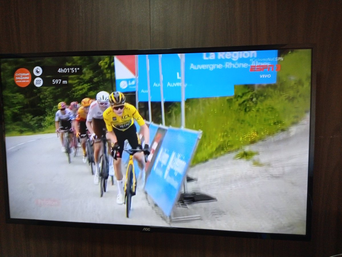 aledeara's tweet photo. Dale Dale #CiclismoNaESPN https://t.co/EfeENztUdJ