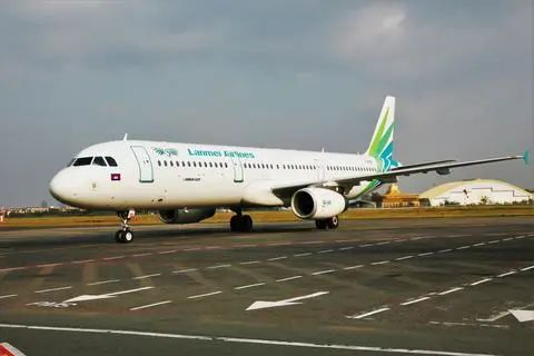 bao_EZ's tweet photo. https://t.co/dJh04FZ5Dn Lanmei Airlines signed a memorandum of cooperation with Cambodian Hotel Industry Association to promote the recovery of the tourism industry in Cambodia. https://t.co/mWFQHFnL0k