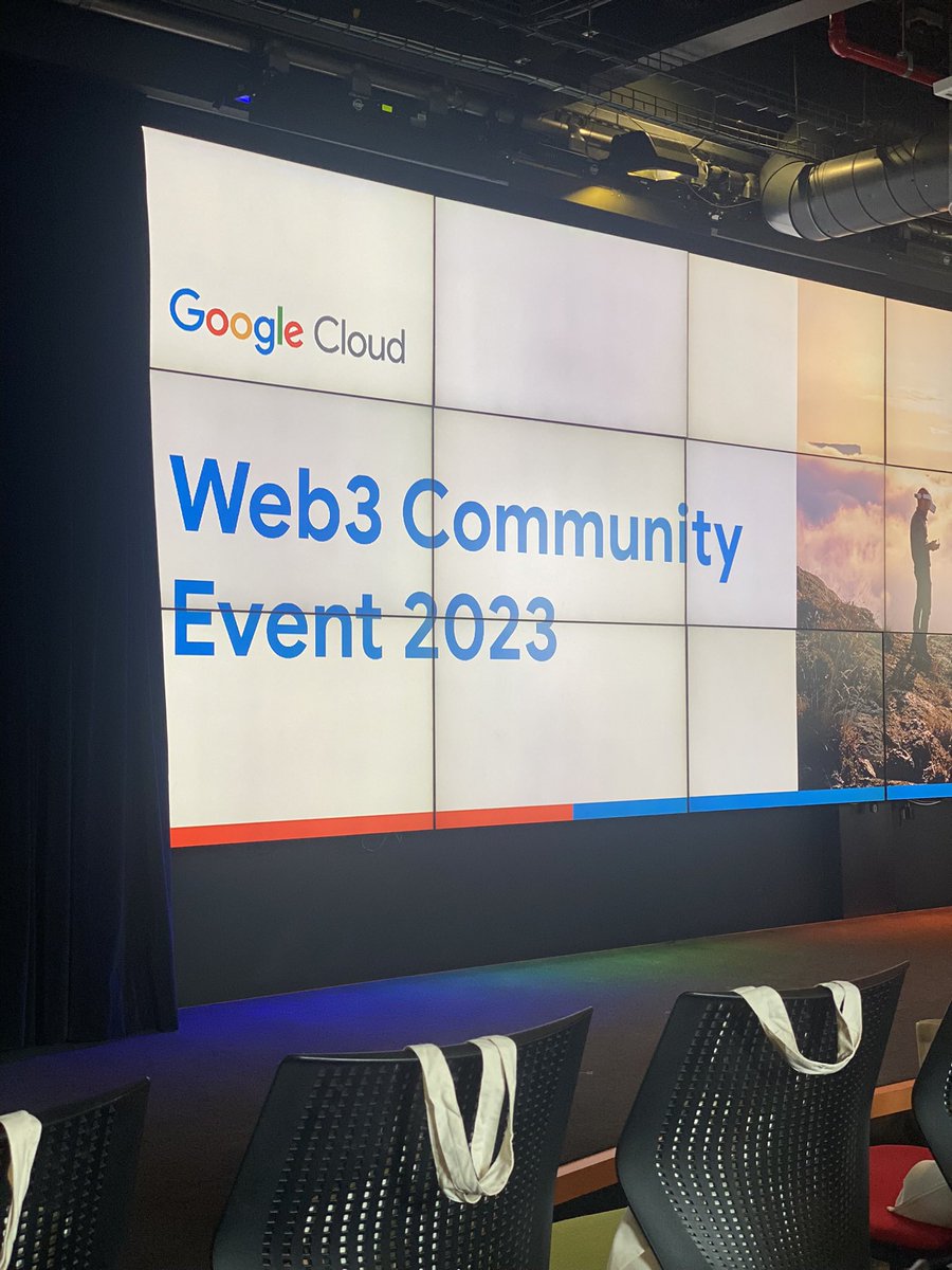 HeyNikki tweet media