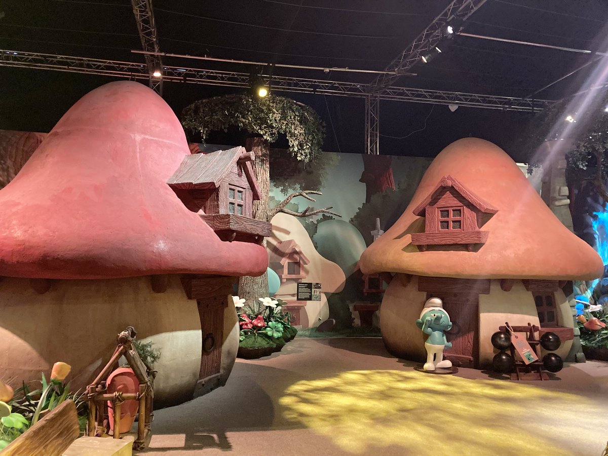 Co skrývá šmoulí vesnička? Přijďte se podívat do pavilonu C! Otevřeno je denně.

Více informací na smoulovebrno.cz.

 #bvv #brno #smoulovebrno