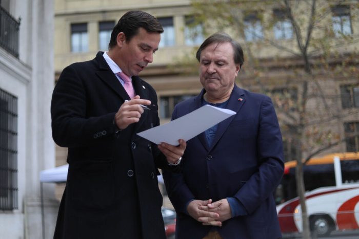 El mito de los 94.000 empleados públicos que la #oposición condenó
tinyurl.com/3hvmrku7