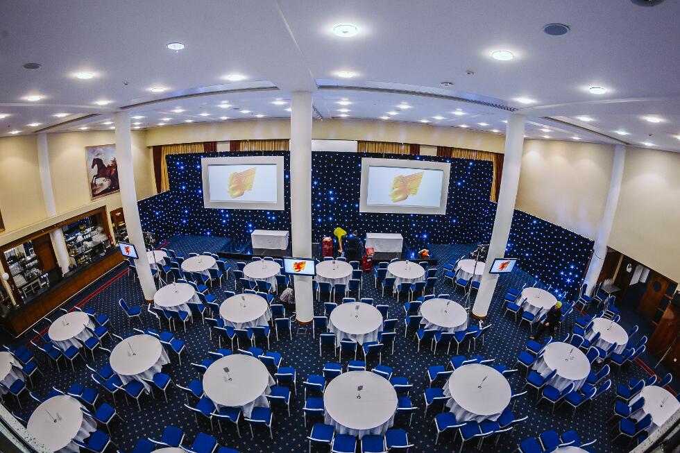 AcmeAudioVisual's tweet image. ACME Audio Visual Hire
provide
Projector &amp;amp; screen
TV for a visual presentation
PA system with microphone for speeches and music, lighting to create mood &amp;amp; Highlights
Larger equipment such as rear view projection, staging, stage sets, trussing etc.
acmeaudiovisual.co.uk