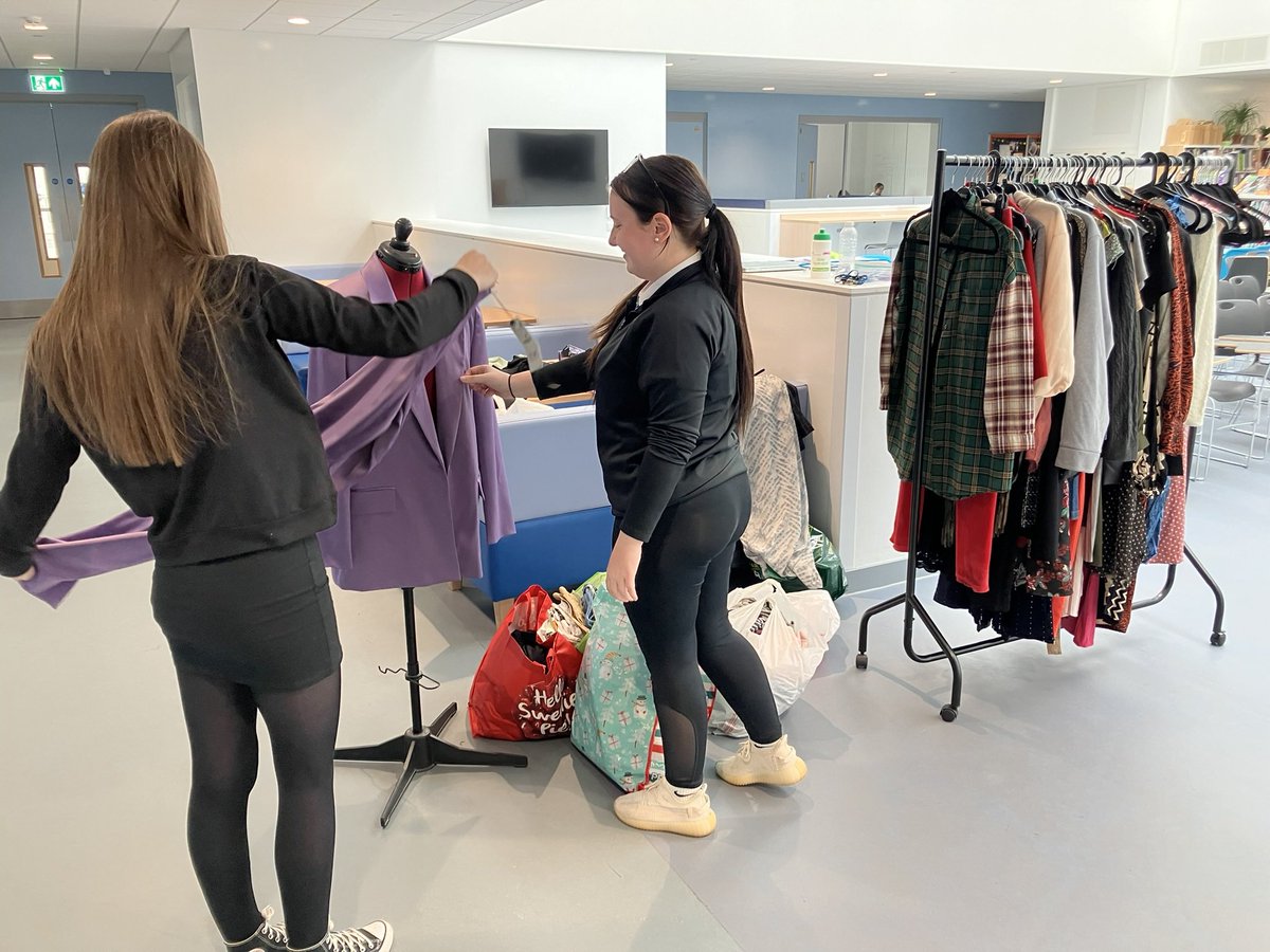 👗 Pre-loved Pop-up prep for the @BoclairAcademy Summer Fayre next weekend 🥳