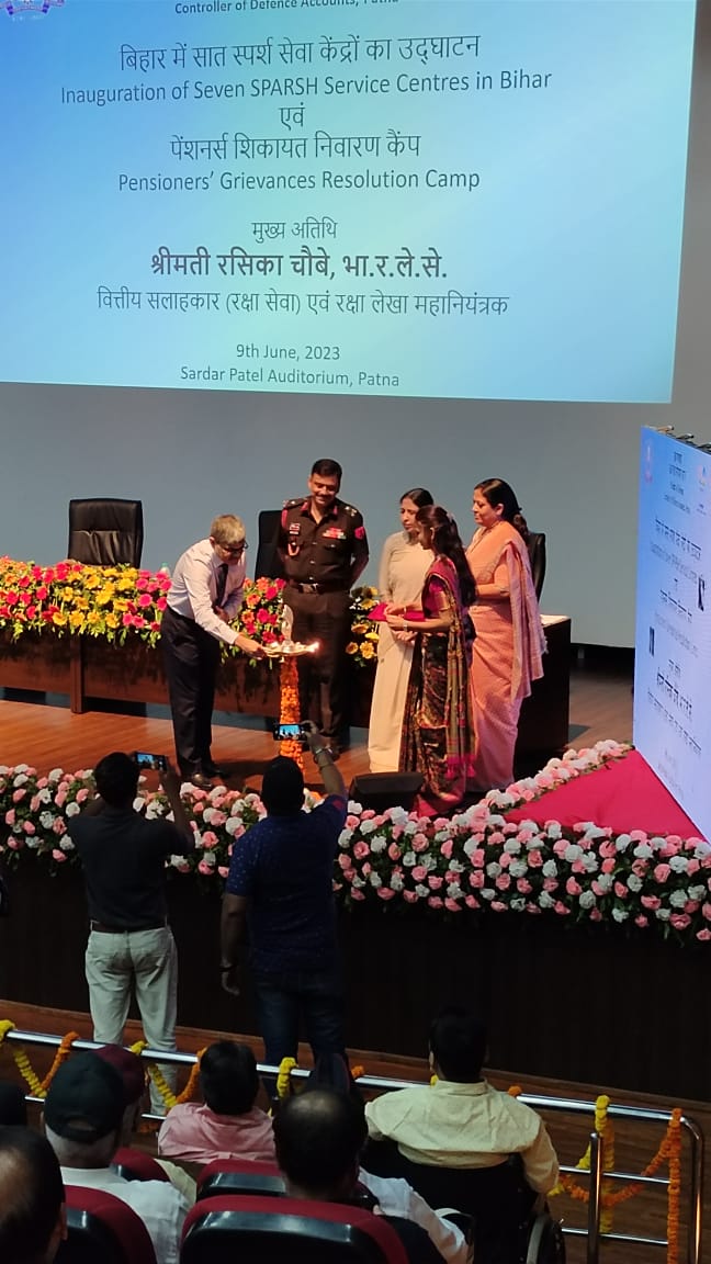 IndraMJha's tweet photo. @PIB_Patna @DefenceAccounts @SpokespersonMoD @ddnewsBihar @airnews_patna श्रीमती रसिका चौबे, वित्तीय सलाहकार (रक्षा सेवाएं) https://t.co/6heWnW8YRj
