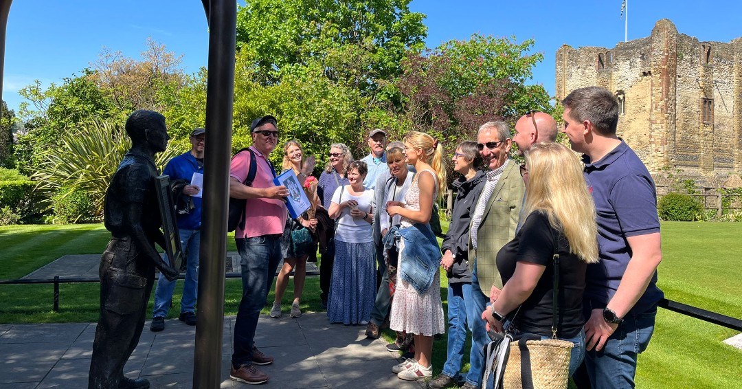 GuildfordGuides's tweet photo. #HiddenGuildford tomorrow is sold out but another chance to enjoy this walk 9/7 or 6/8. Meantime check out other walks next week #AlanTuring on 13th June - a fascinating look at #Codebreaker or #PubsandInns. Great choices for #FathersDay https://t.co/HpAM051RFg https://t.co/i6aSohtuNy