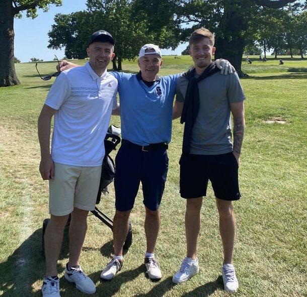 #PUSB Cracking day at #CCFC Former Players Golf Day at Stoneleigh yesterday - absolute pleasure to play with &amp; meet two of the best lads ⁦<a href="/Shipperz26/">Jordan Shipley</a>⁩ ⁦and his caddy ⁦<a href="/_josheccles/">Josh Eccles</a>⁩