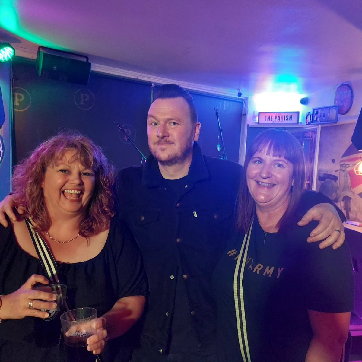 gigsrlife's tweet photo. Great night with @Reverend_Makers and @edcosens last night @theparishwxm
Even got to be a backing singer on stage!! ๐คฃ
#hesaidhelovedme #livemusic #localvenues #acoustic https://t.co/srG1RNm2rN