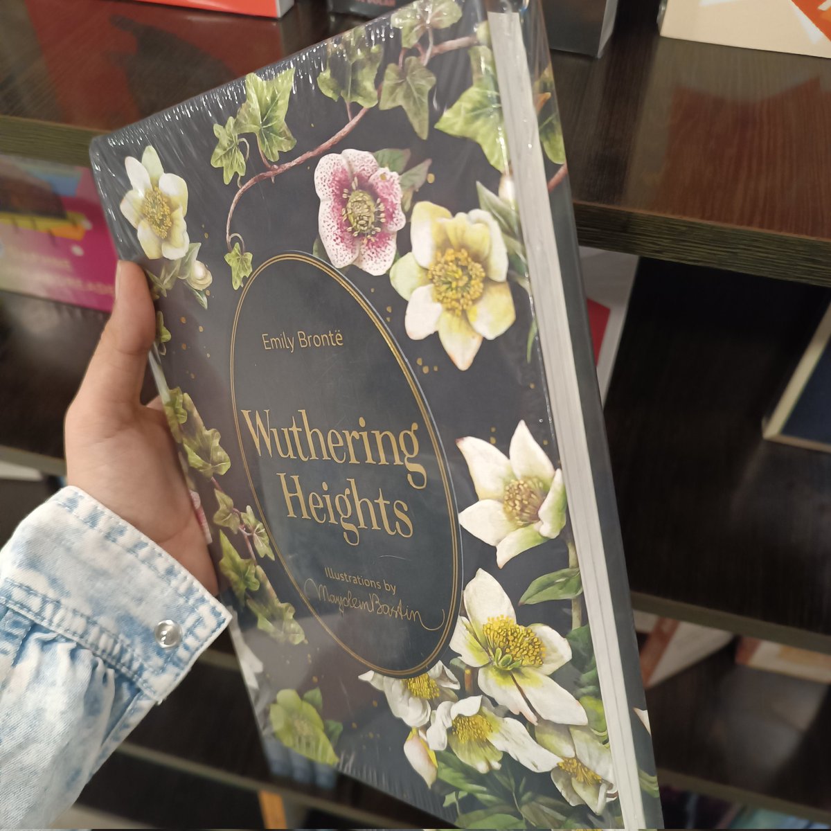 This hard bound Wuthering Heights copy is beautiful ><