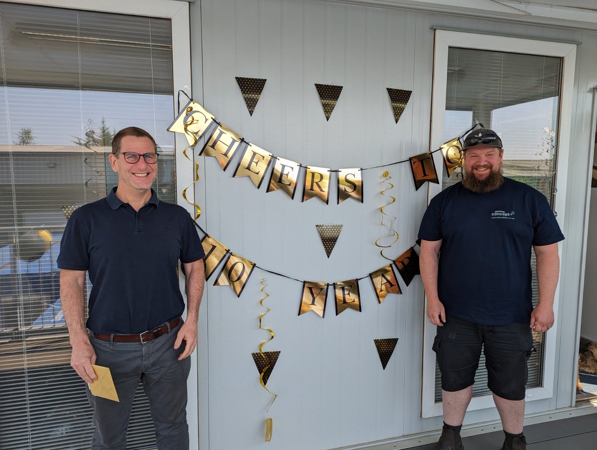 ConceptCabins's tweet photo. 🌟Cheers to 10 Years! 🌟

Today we are celebrating James, our Yard Foreman's, 10 year anniversary here at Concept - we are all very grateful for his hard-work and dedication!

Here's to 10 more! 😁 https://t.co/YKWbIdS7Xm