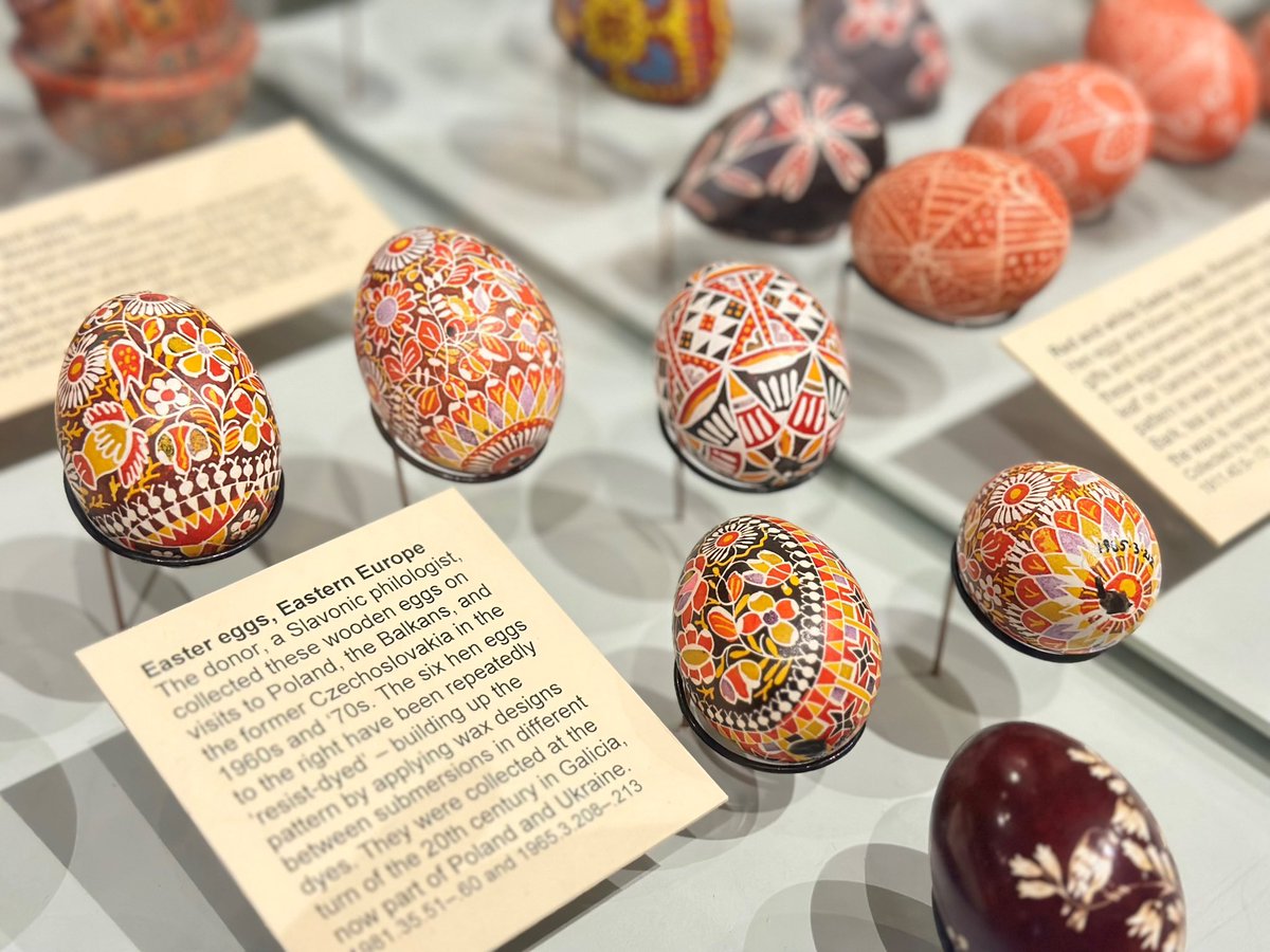Exciting event alert! To mark #refugeeweek we are launching our first of many Multaka tours <a href="/Pitt_Rivers/">Pitt Rivers Museum</a> 
Join us on Wed 21 June, 12pm to learn about Ukrainian history and religion in the museum from fantastic tour guide Iryna 🇺🇦
Check the museum’s what’s on for more details!