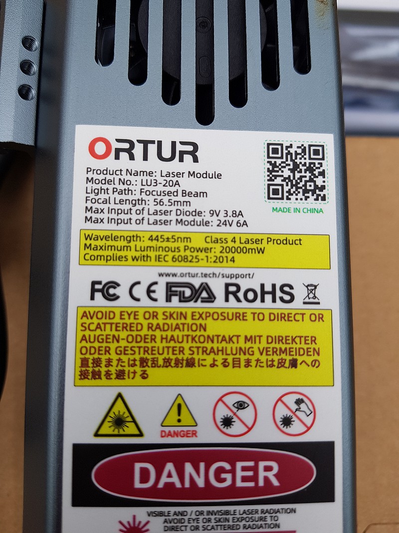 framboise314's tweet photo. Reçu ce matin la @OrturOfficial #Ortur OLM3 avec le laser de 20 watts optique. La connexion du Laser est améliorée en sortie de tête, la pige de mesure bien intégrée à la tête. Je vous programme l'article pour fin juillet (il y a Nantes Maker Campus à préparer) https://t.co/lS6j0g4e7V