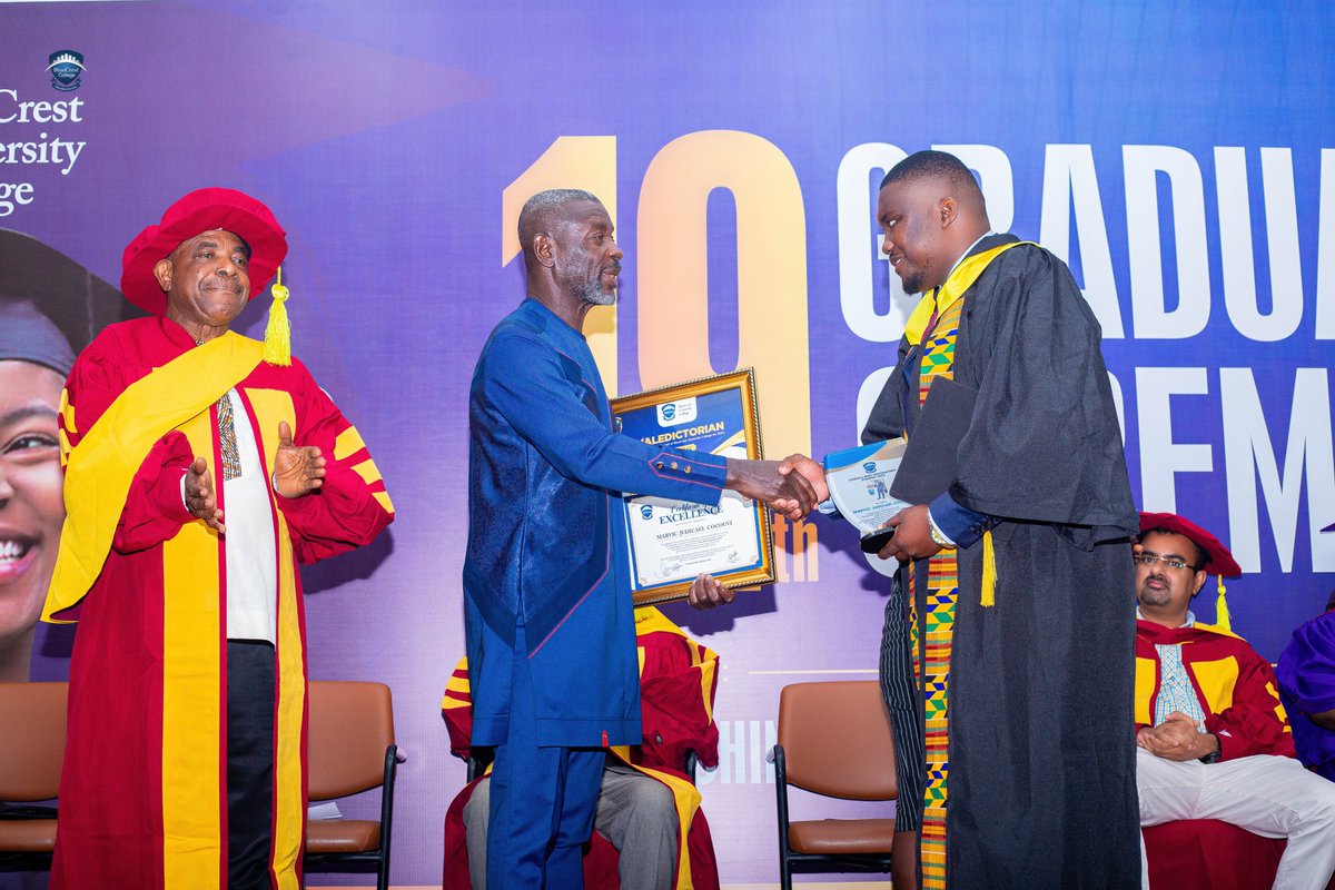 guttered_ancon's tweet image. Moments of Triumph: Celebrating the Class of 2022 at BlueCrest University's 19th Graduation Ceremony!The climax of years of growth, learning, and friendship. Congratulations to the graduating class of 2022. You are the future leaders our world needs. 
#BlueCrest #graduation2022