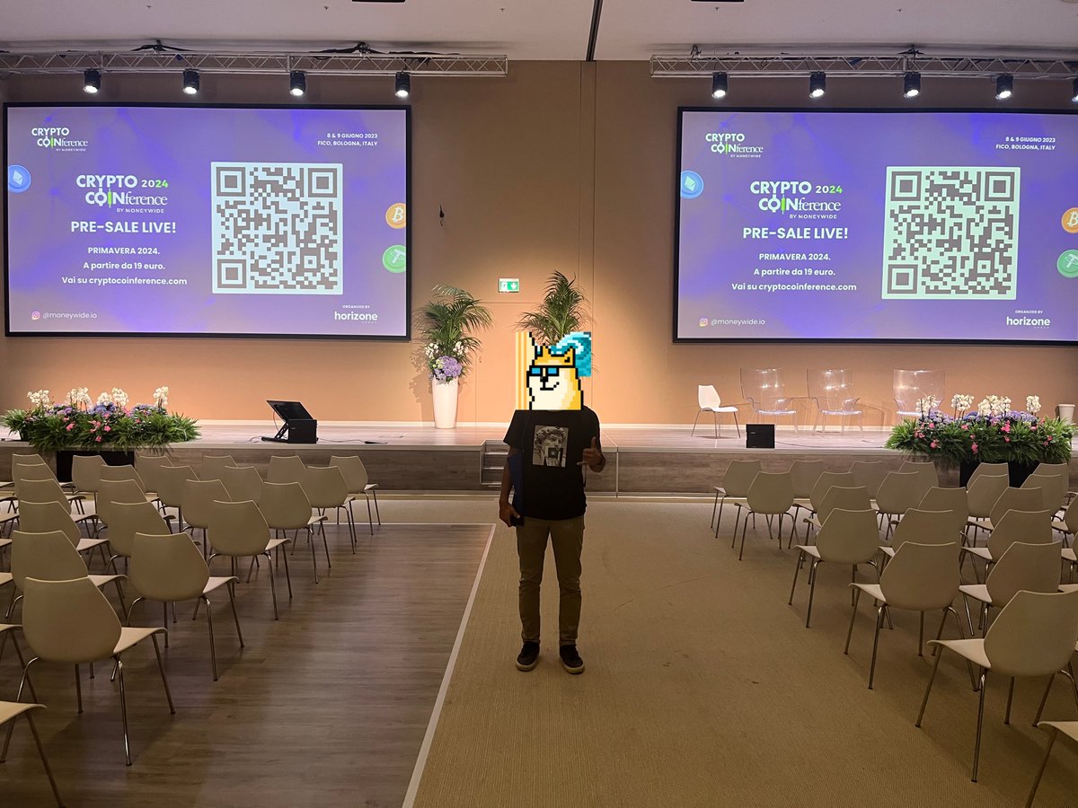 weareDogeWorld's tweet photo. ๐ Our @SurferDoge is bringing some Bitcoin Ordinals Summer vibes to #cryptocoinference!โฑ๏ธ๐ด๐
Great speech from @crypto_gateway, who highlighted the significance of Web3, its potential, and the challenges ahead. ๐ซก
PD. We love SurferDoge t-shirt ๐๐๐๐ ๐งก https://t.co/RqsuDqIdiF