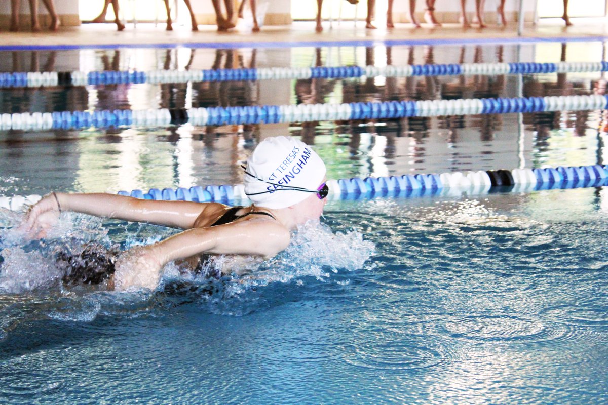 StTsSport's tweet photo. This week the Prep School had their annual inter house swim competition. The girls all performed amazingly well and showed how much they had learnt throughout the year. The Swim teachers are super proud of what the girls have accomplished. https://t.co/AhivpoQ087