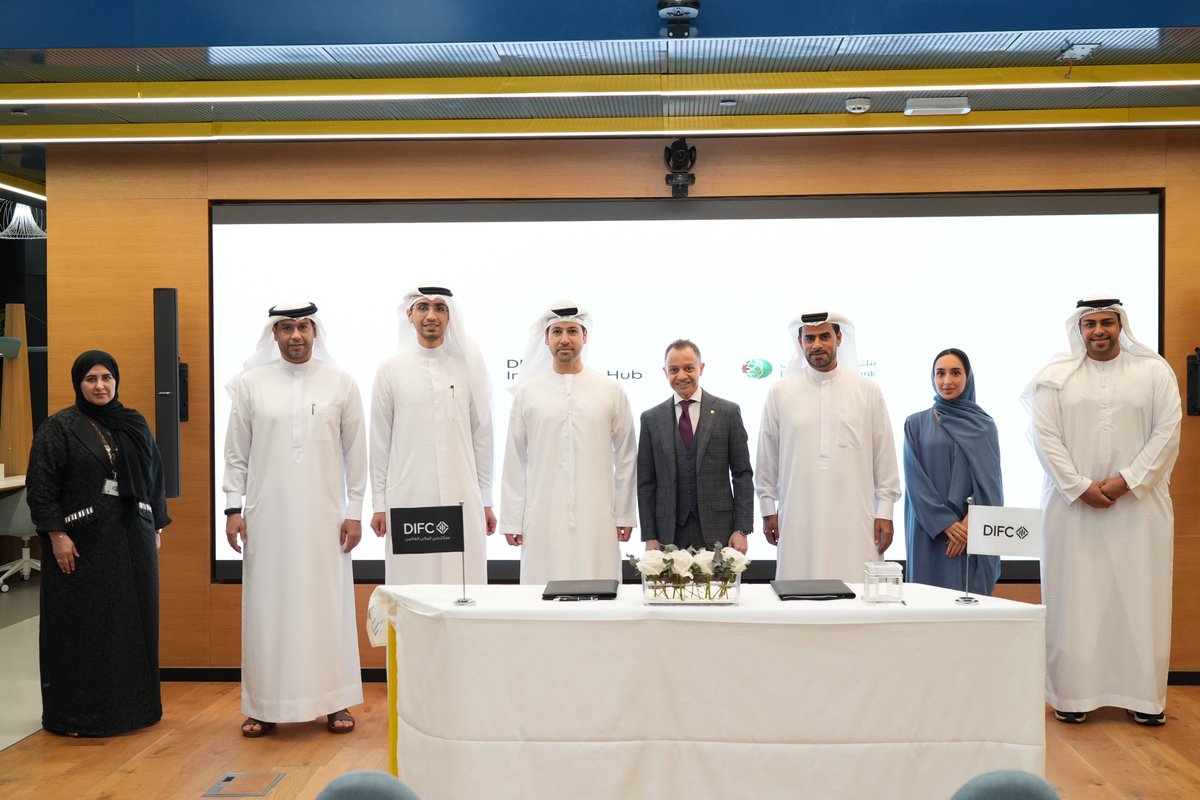 Proud to announce the partnership between @dibtoday &amp; <a href="/DIFC/">DIFC</a> Fintech Hive for their #AccelerateHer programme. The goal is to mentor young aspiring women executives to broaden their horizon and further promote gender diversity in the UAE’s financial services industry.