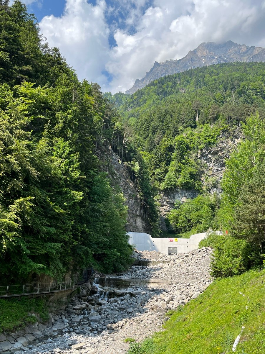 AventronPower's tweet image. Eindrücke von der Einweihung des Wasserkraftwerks #Palanggenbach. An diesem sind wir mit 60 Prozent beteiligt. Wir freuen uns, den Ausbau erneuerbarer Energien in der #Schweiz aktiv mit vorantreiben zu dürfen. #Wasserkraft #Hydropower #Nachhaltigkeit