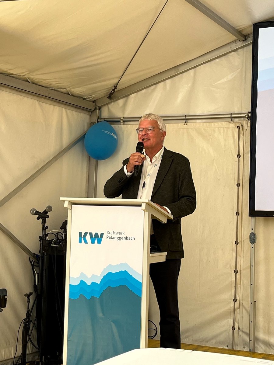 AventronPower's tweet image. Eindrücke von der Einweihung des Wasserkraftwerks #Palanggenbach. An diesem sind wir mit 60 Prozent beteiligt. Wir freuen uns, den Ausbau erneuerbarer Energien in der #Schweiz aktiv mit vorantreiben zu dürfen. #Wasserkraft #Hydropower #Nachhaltigkeit