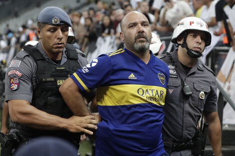 Las leyes para BOCA y nada más 
Se van a seguir haciendo los pelotudos ya es muy alevoso. <a href="/Libertadores/">CONMEBOL Libertadores</a> 
<a href="/CONMEBOL/">CONMEBOL.com</a>