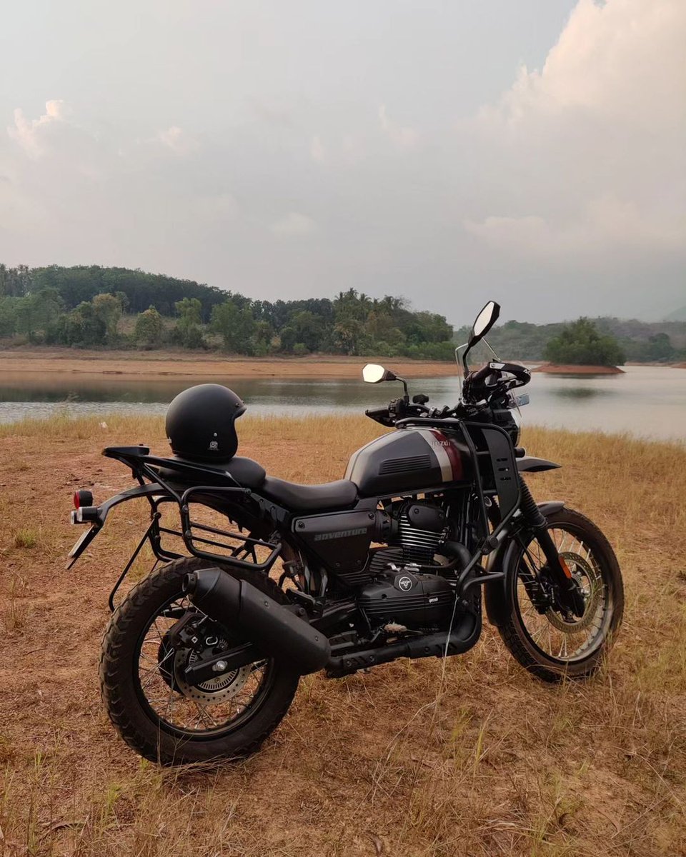 To discover offbeat places, one must go off the road first.

Here's @mr_redone_  (IG) exploring the unexplored and ejoying breathtaking views on his #YezdiAdventure

#JawaYezdiMotorcycles #YezdiForever #YezdiRider #NotForTheSaintHearted #Motorcycle #MotorcyclePhotography