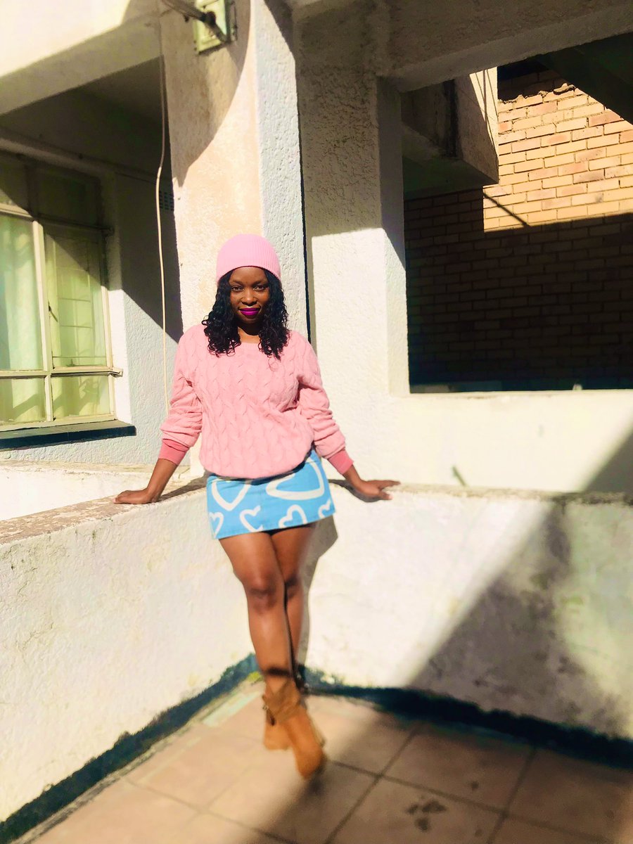 EsonasihleM's tweet photo. Pink🌸 https://t.co/jbengikq4A