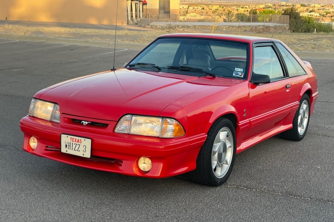 Now live at BaT Auctions: 1993 Ford Mustang SVT Cobra. bringatrailer.com/listing/1993-f…