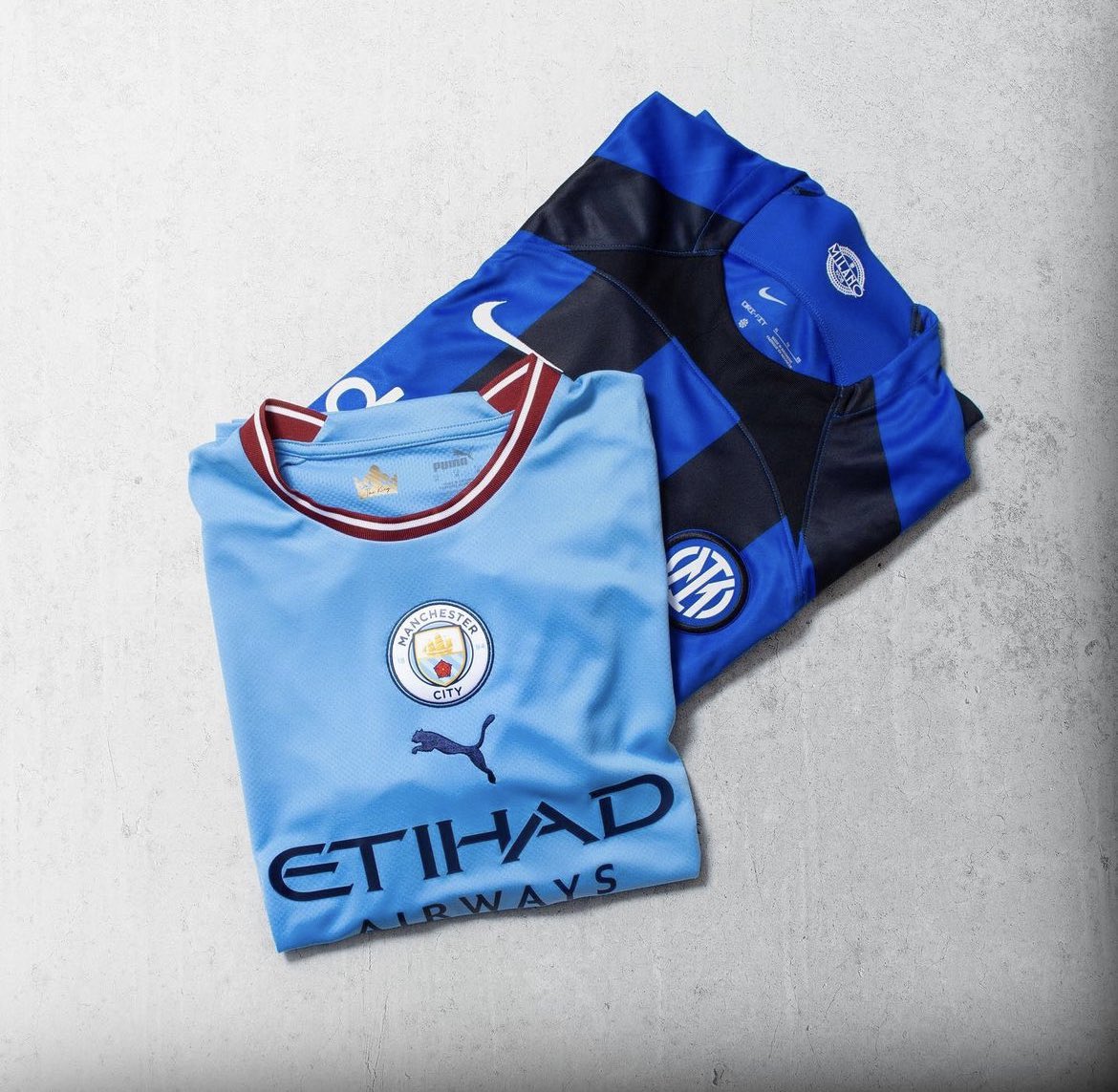 francoimports's tweet photo. ⏱️Amanhã é a Grande Final da Champions League, quem vai levantar a taça?

🔥Camisas dos finalistas da Champions por apenas R$149,90 somente na @francoimports com Frete Grátis para todo o Brasil, acesse nosso site e garanta seu manto, link na bio.

#CasaDaChampions #haaland #uefa https://t.co/kzlWVv4hPt