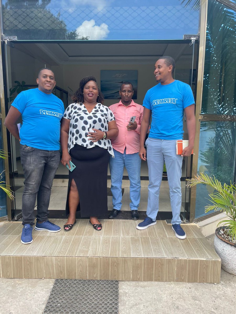 MarketForce tweet media