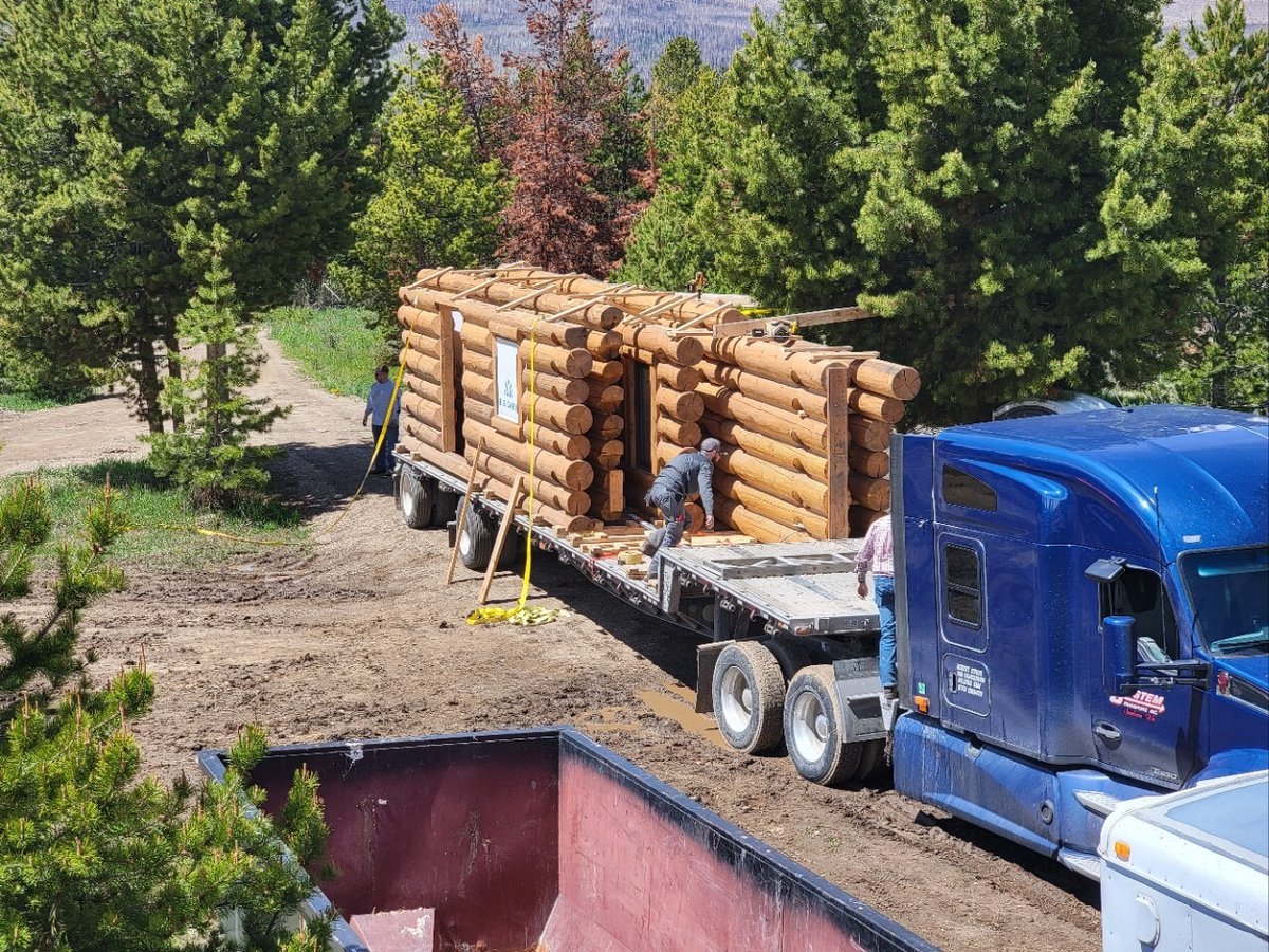 logs_big's tweet photo. Schaferwall® arriving in Grand Lake, CO for an Edgewood Log Home!
https://t.co/R9fV6jOwOB Edgewood Log Homes @edgewoodlog_homes #buildingmaterials #buildingmaterialssupply #buildingmaterialsupplier #buildingmaterialspecialists #cabinwalls #loghomebuilding #loghome #loghomelife https://t.co/oC7TqLMqI1